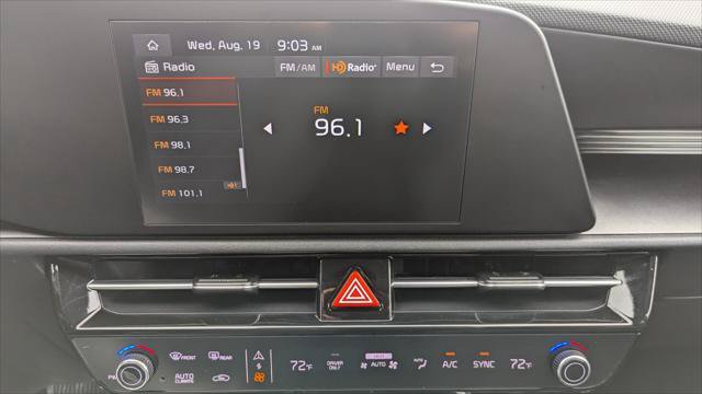 Used 2024 Kia Niro LX FWD image 29