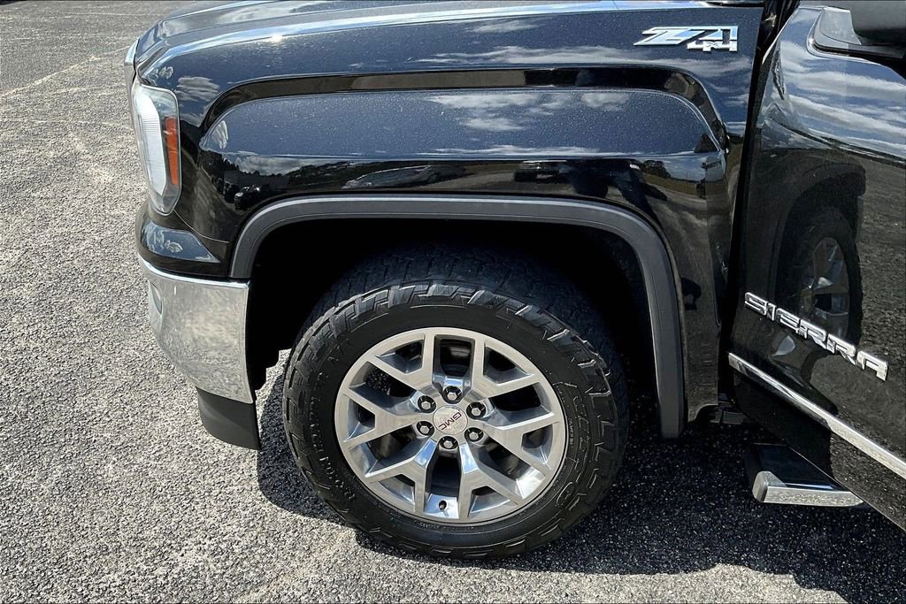 Used 2018 GMC Sierra 1500 SLT image 9