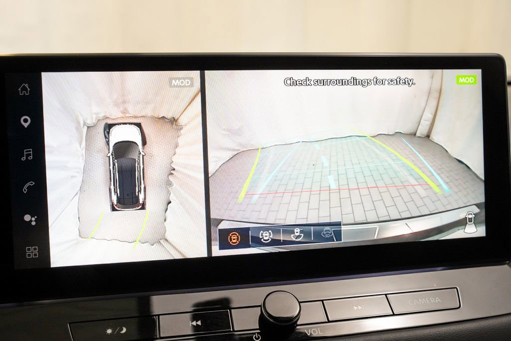 Certified 2025 Nissan Rogue SL image 14