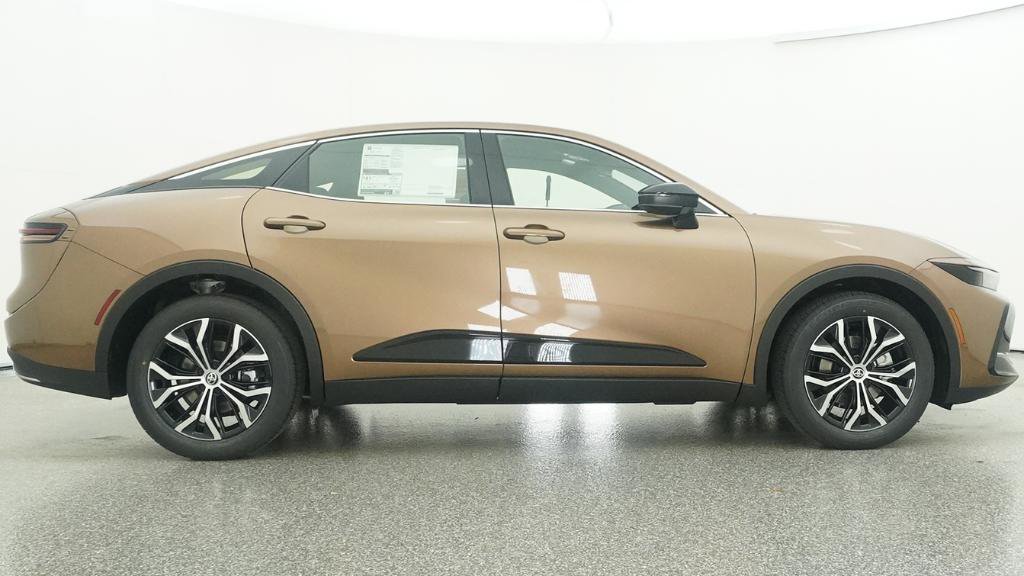 New 2026 Toyota Crown XLE image 38