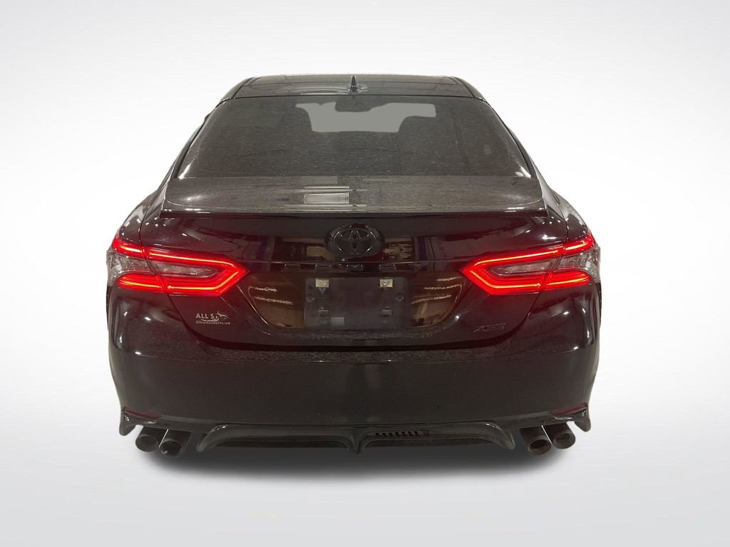 Used 2022 Toyota Camry XSE image 7