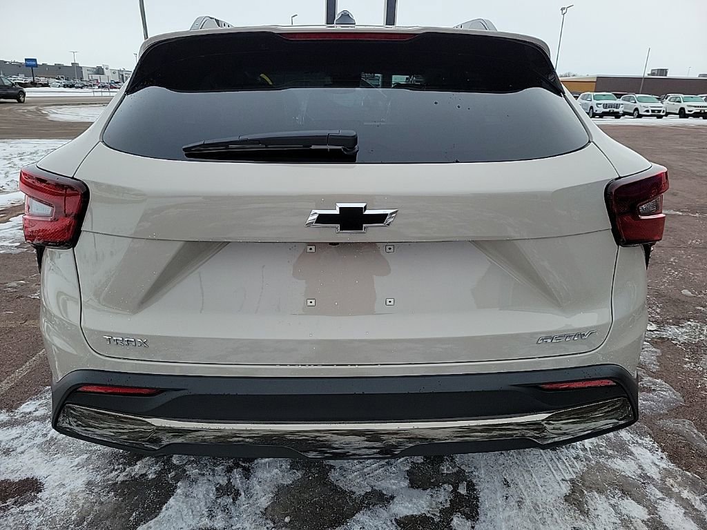 New 2026 Chevrolet Trax ACTIV image 4
