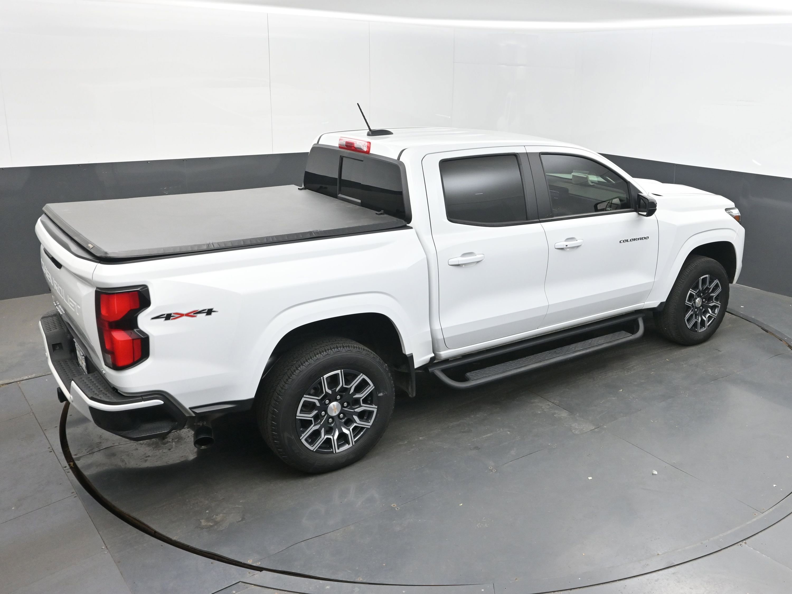 Certified 2023 Chevrolet Colorado LT w/ LT Convenience Package III image 36