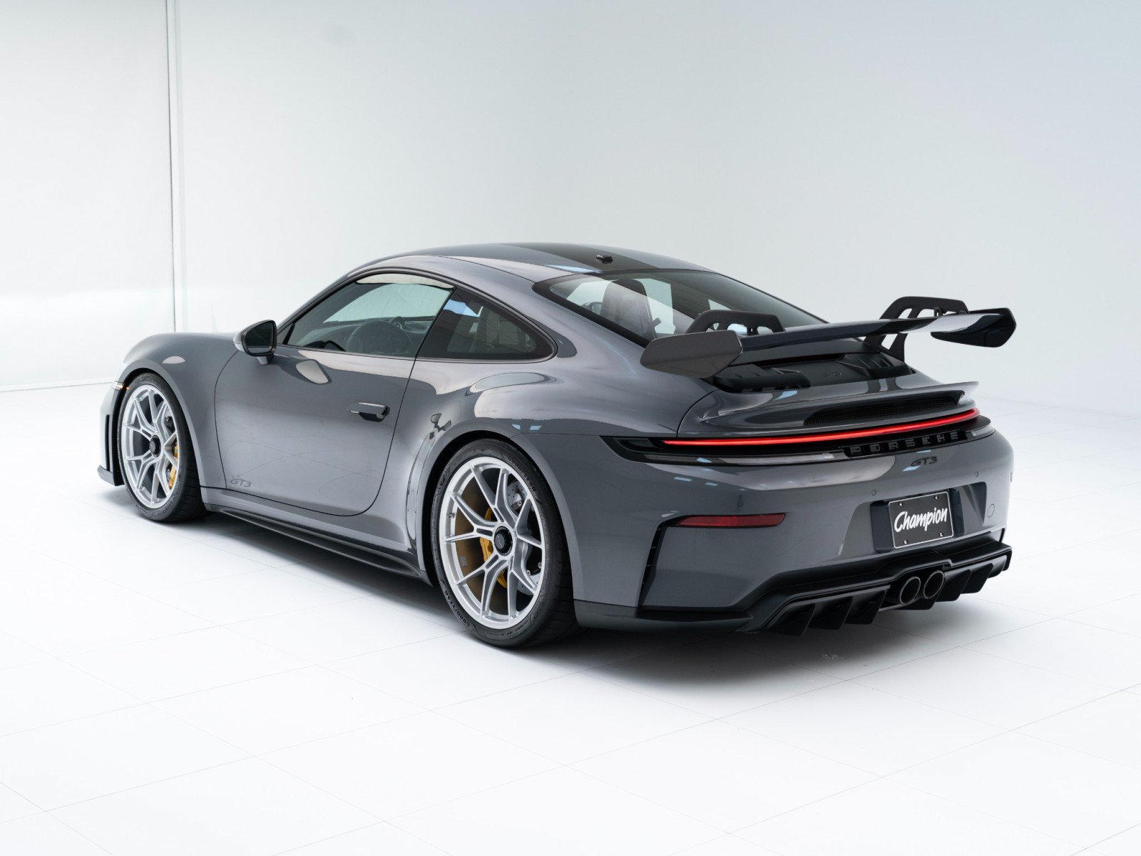 Certified 2026 Porsche 911 GT3 RWD image 3