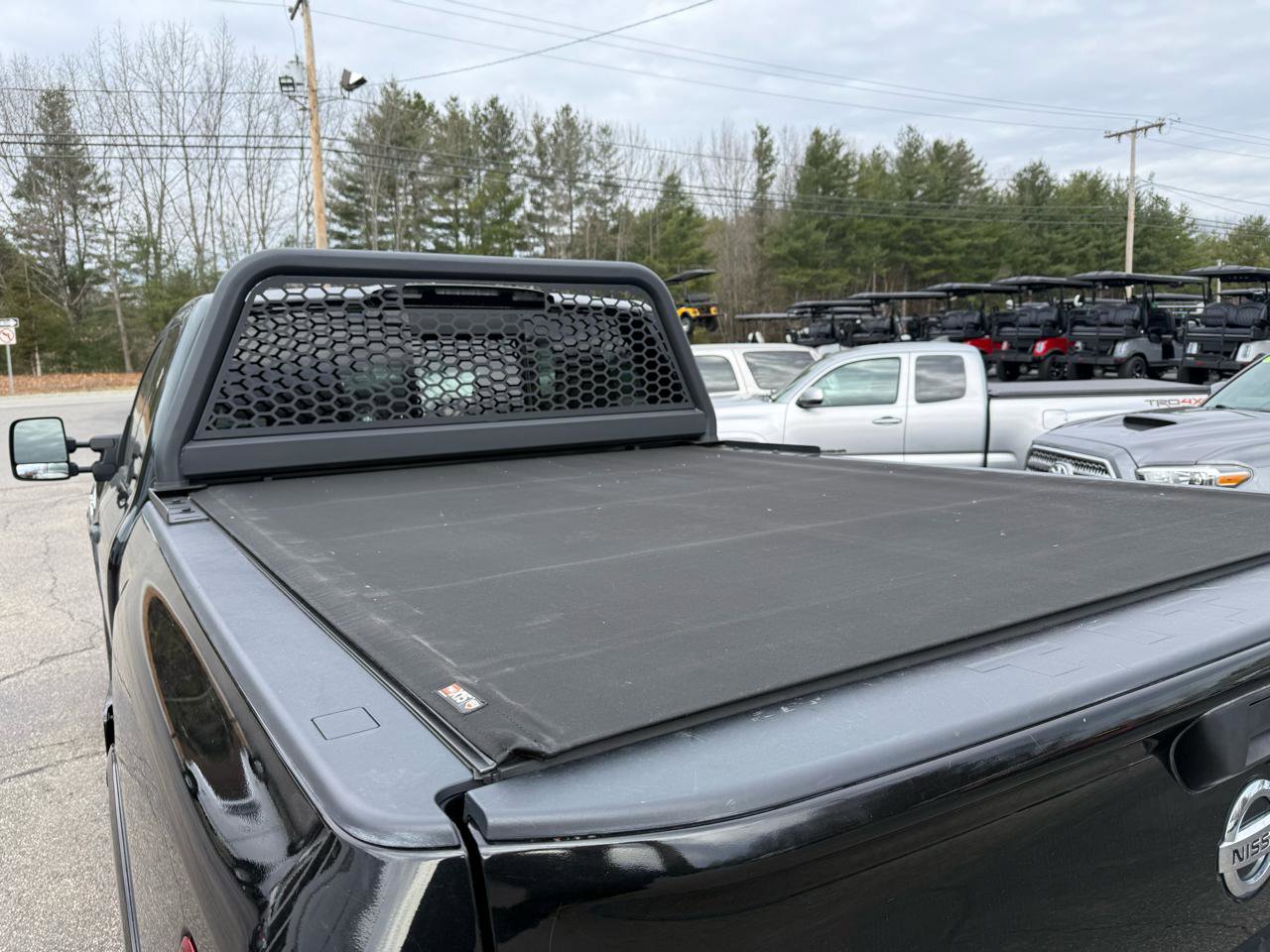 Used 2017 Nissan Titan PRO-4X image 9