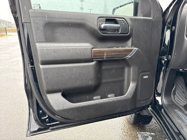 Used 2020 Chevrolet Silverado 1500 LT Trail Boss image 21