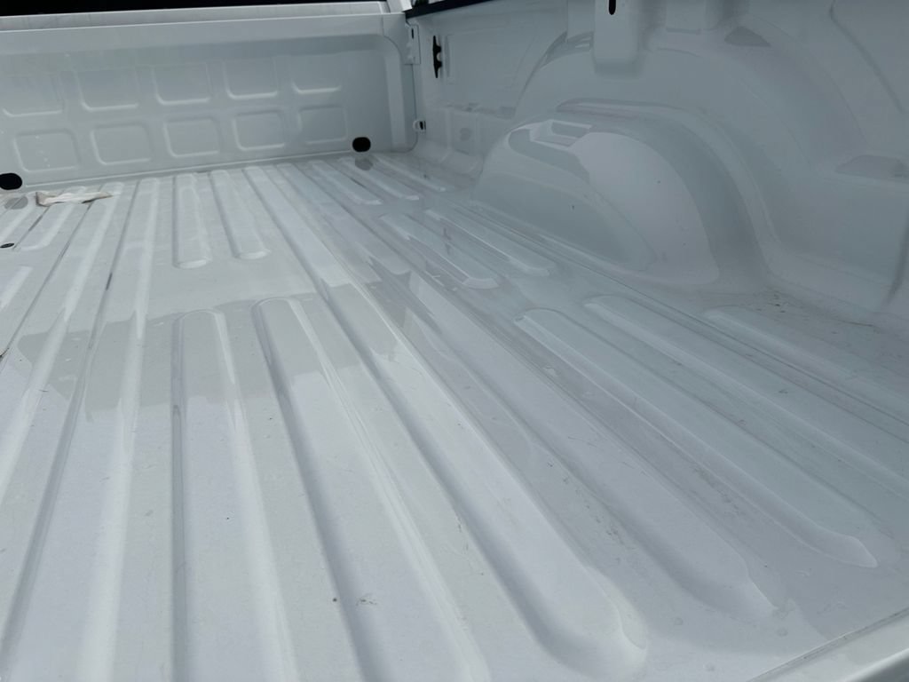 New 2025 RAM 2500 Tradesman AWD/4WD image 17