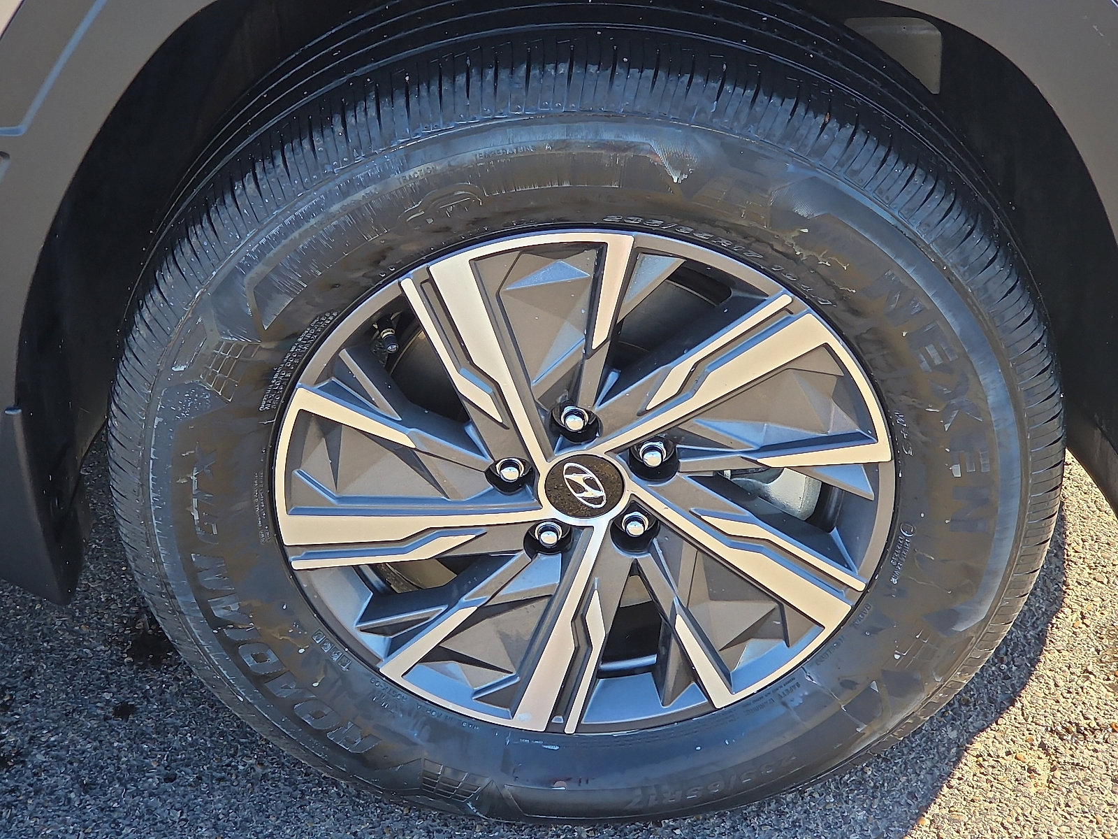 Used 2024 Hyundai Tucson Blue image 7