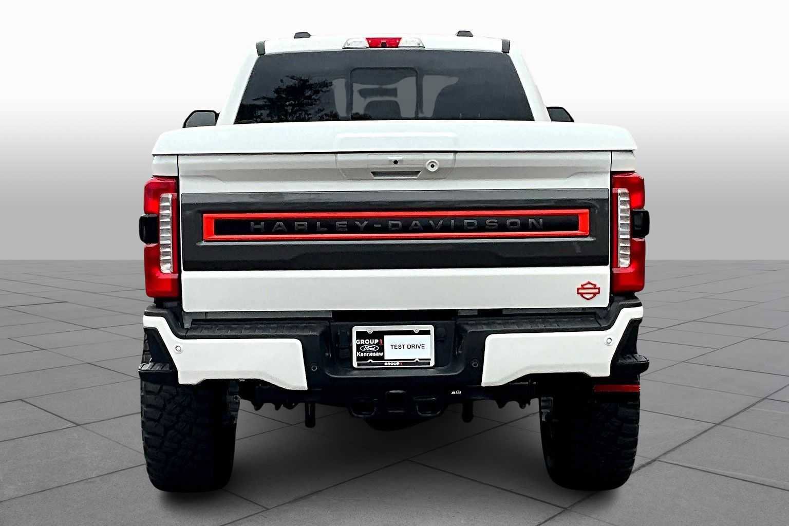 New 2026 Ford F250 Lariat w/ Black Appearance Package AWD/4WD image 4
