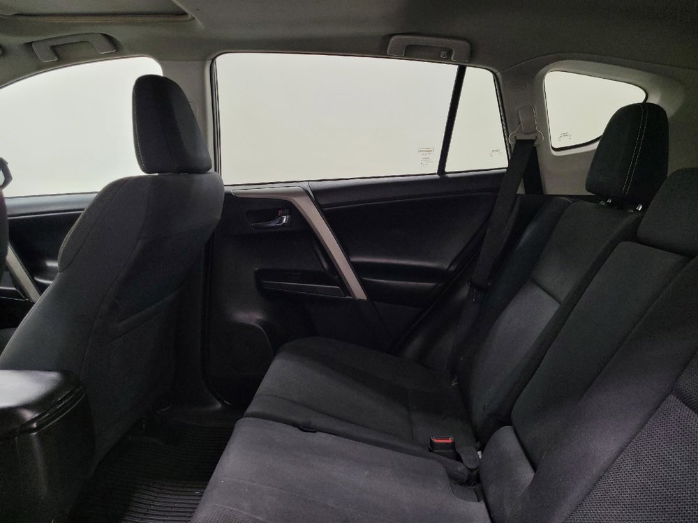Used 2018 Toyota RAV4 XLE w/ Plus Extra Value Package AWD/4WD image 18