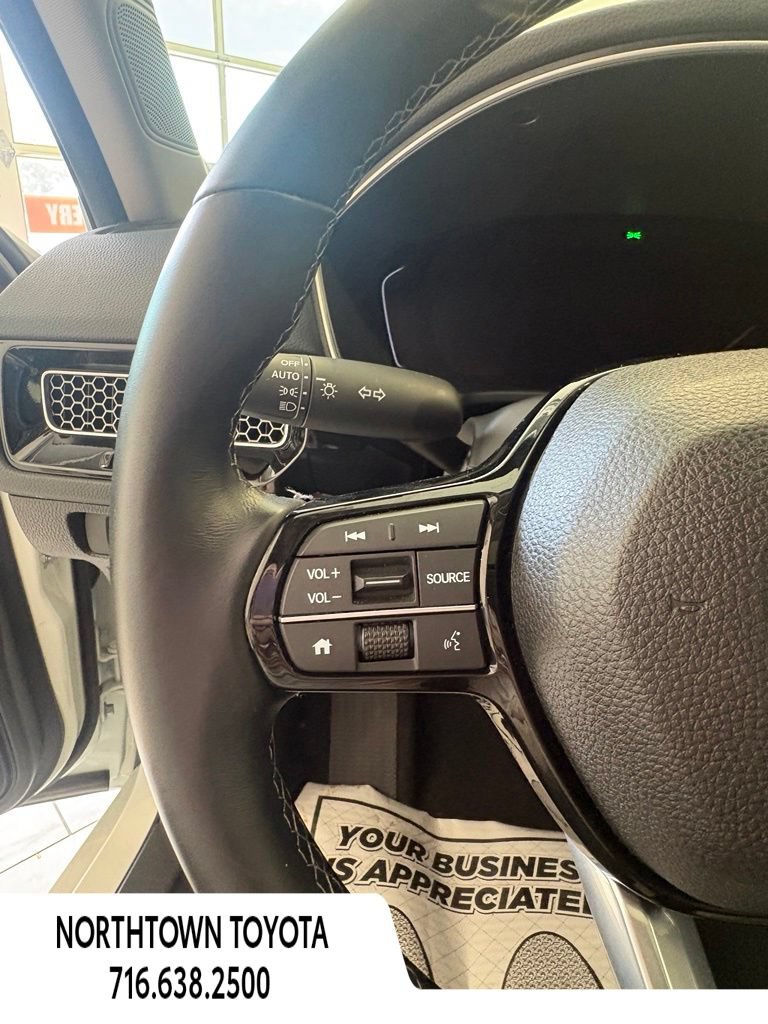 Used 2024 Honda Civic EX-L image 17
