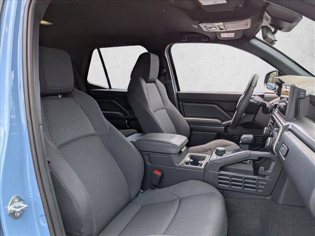 Used 2026 Toyota 4Runner SR5 AWD/4WD image 19
