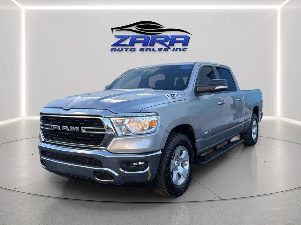 Used 2022 RAM 1500 Big Horn AWD/4WD image 3