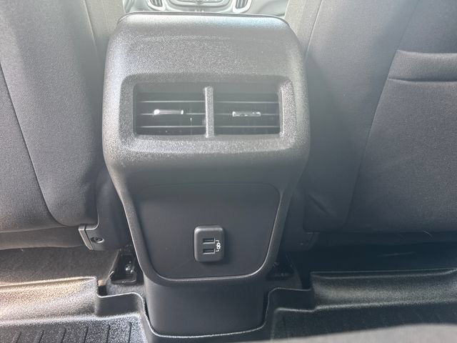 Used 2024 Chevrolet Equinox LT AWD/4WD image 30