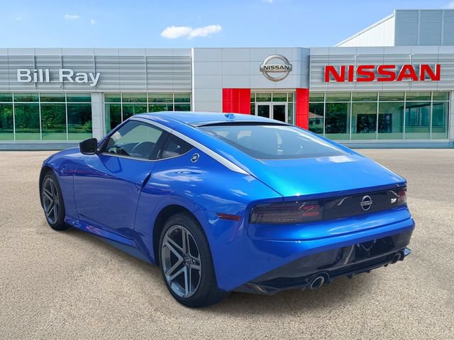 Certified 2025 Nissan Z Performance w/ Floor Mat Package RWD image 3
