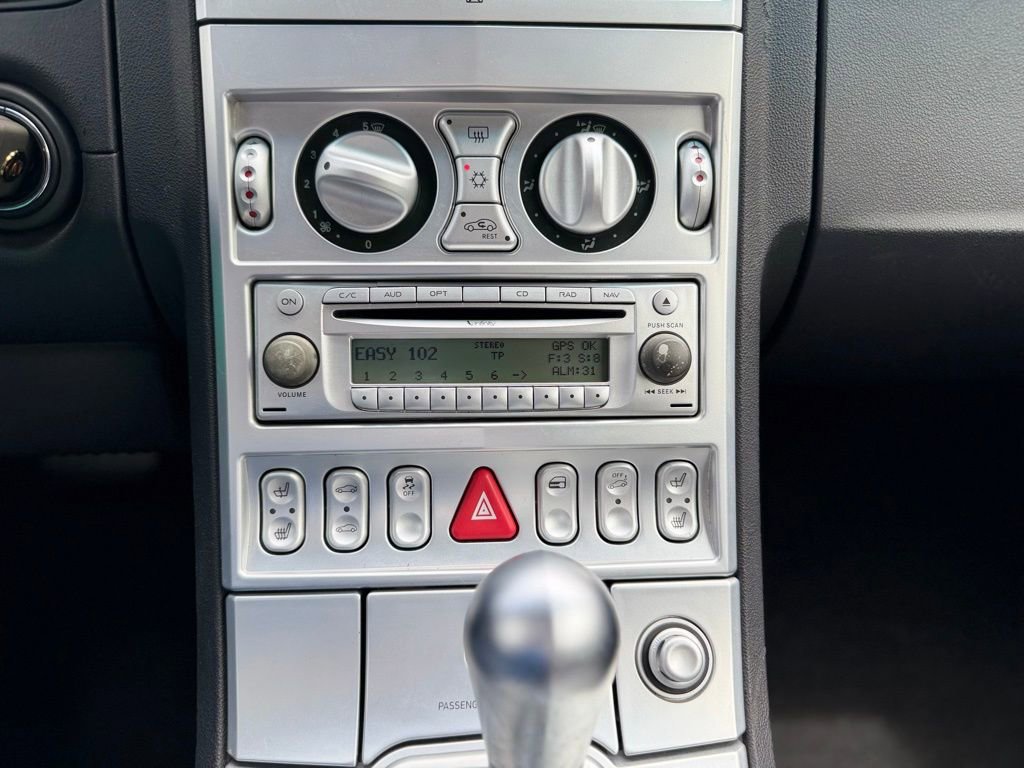 Used 2005 Chrysler Crossfire Limited image 28