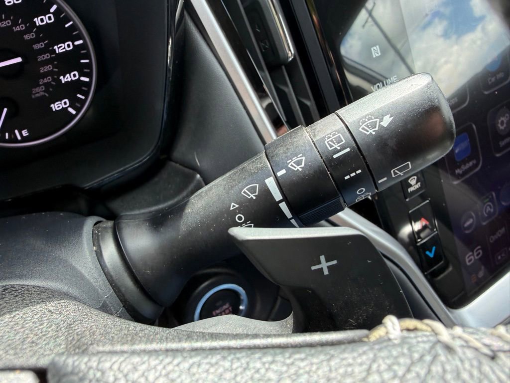 Used 2020 Subaru Outback Premium AWD/4WD image 31