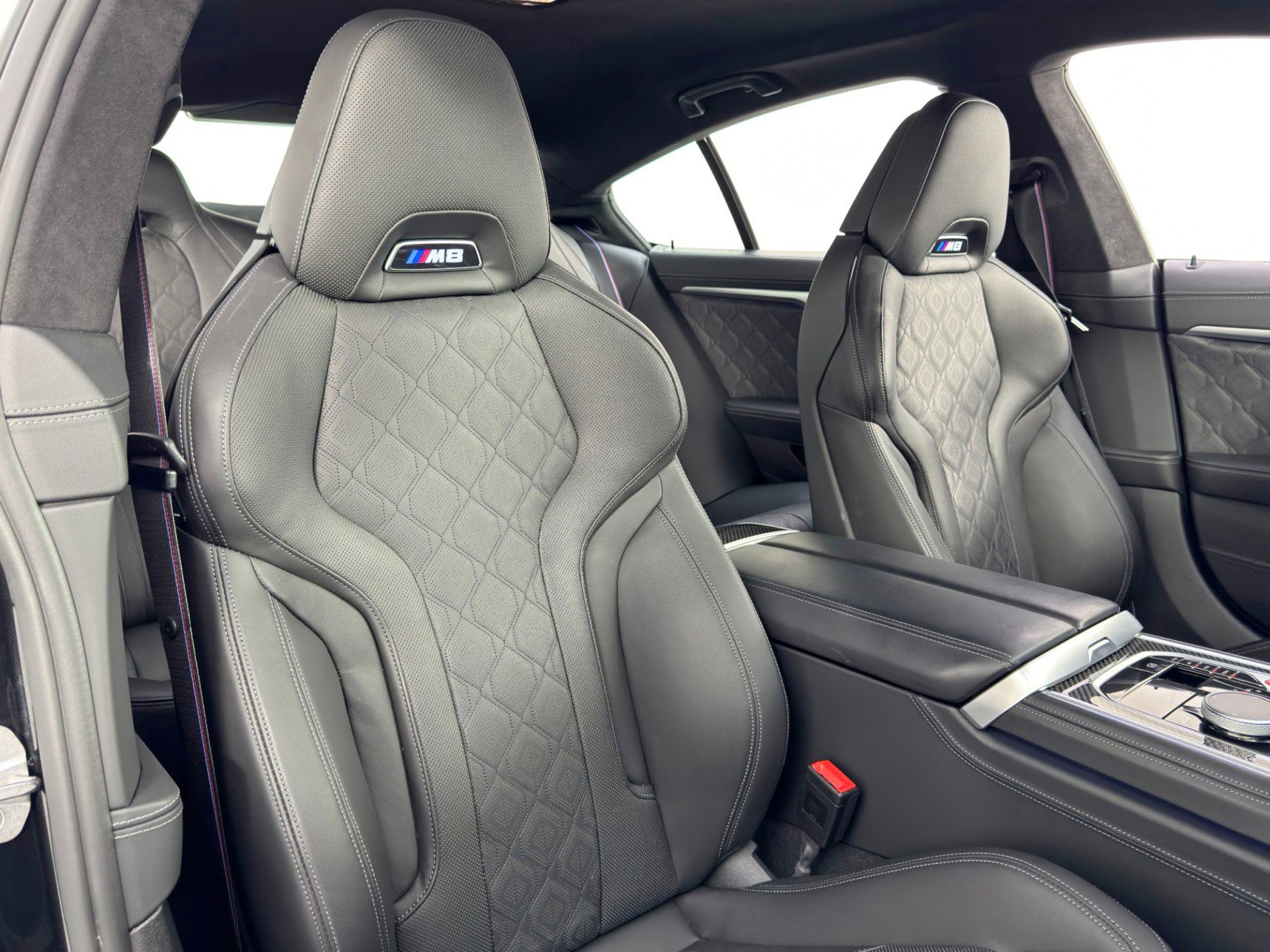 Used 2025 BMW M8 Competition AWD/4WD image 37