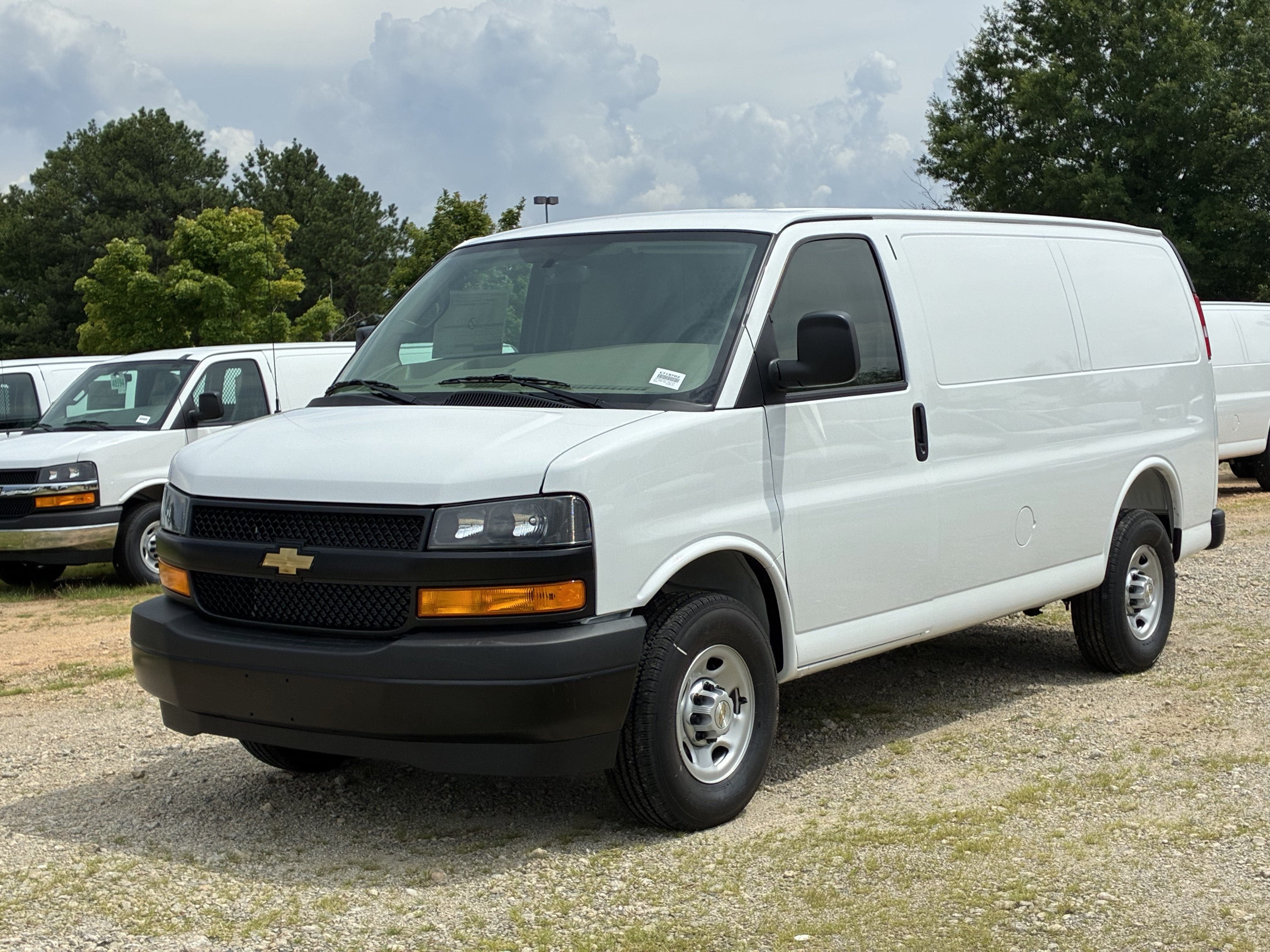 New 2026 Chevrolet Express 2500 w/ Driver Convenience Package RWD image 6