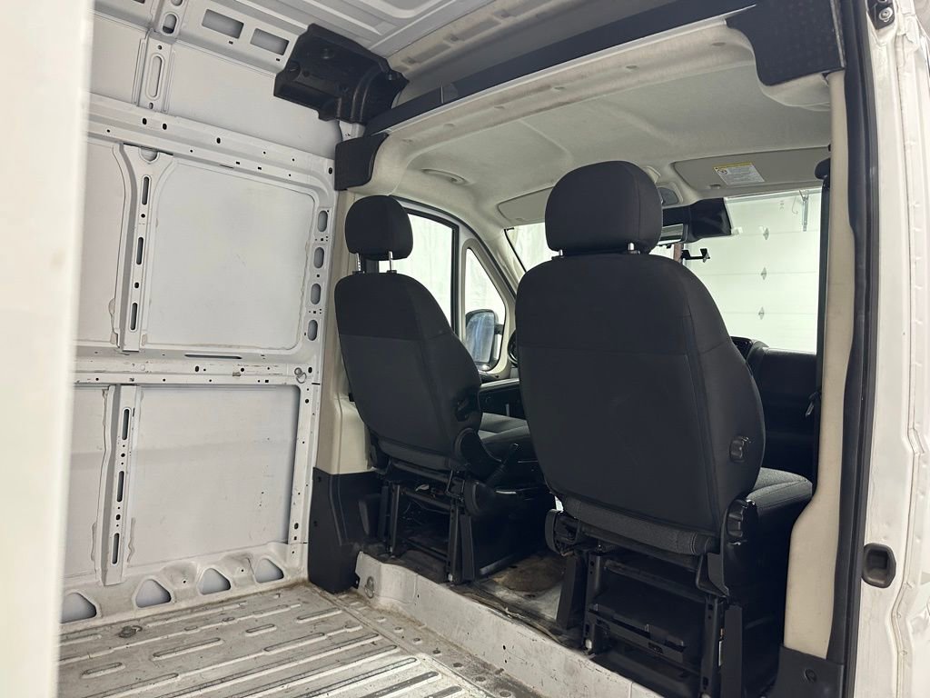Used 2022 RAM ProMaster 3500 w/ Premium Convenience Group (B) image 39