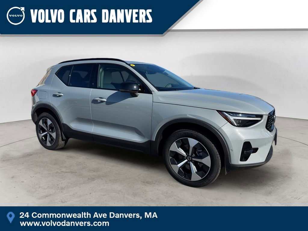 Certified 2024 Volvo XC40 B5 Plus w/ Protection Package Premier