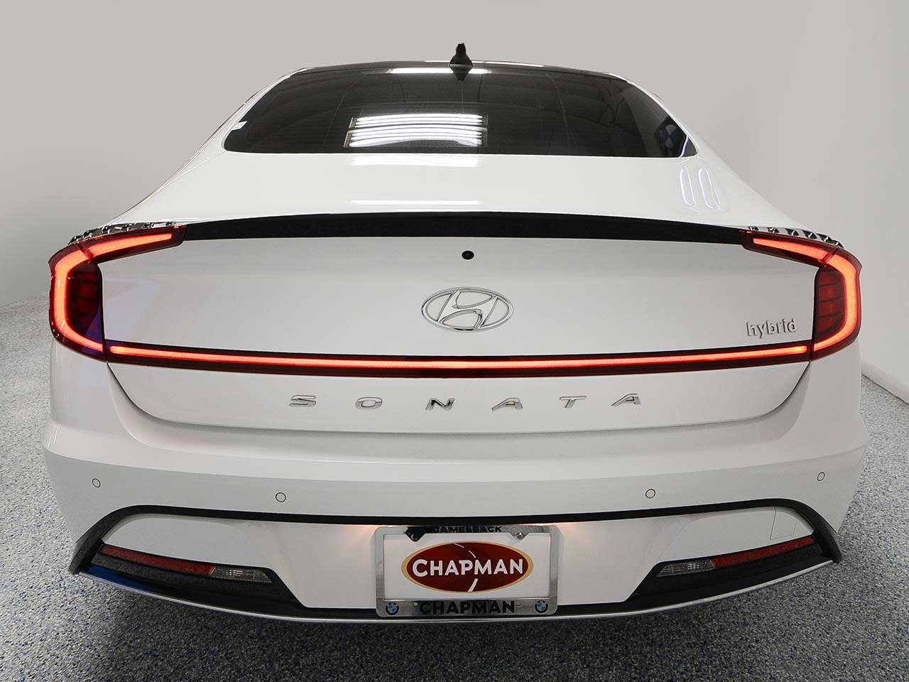 Used 2022 Hyundai Sonata Limited w/ Cargo Package image 4