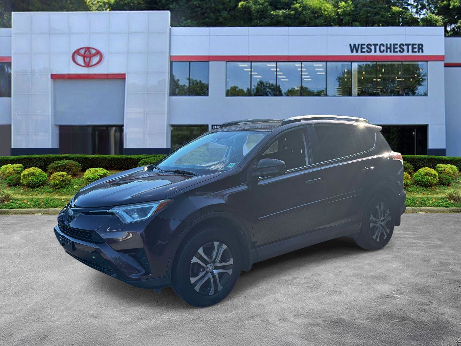 Used 2018 Toyota RAV4 LE w/ All Weather Liner Package AWD/4WD image 4
