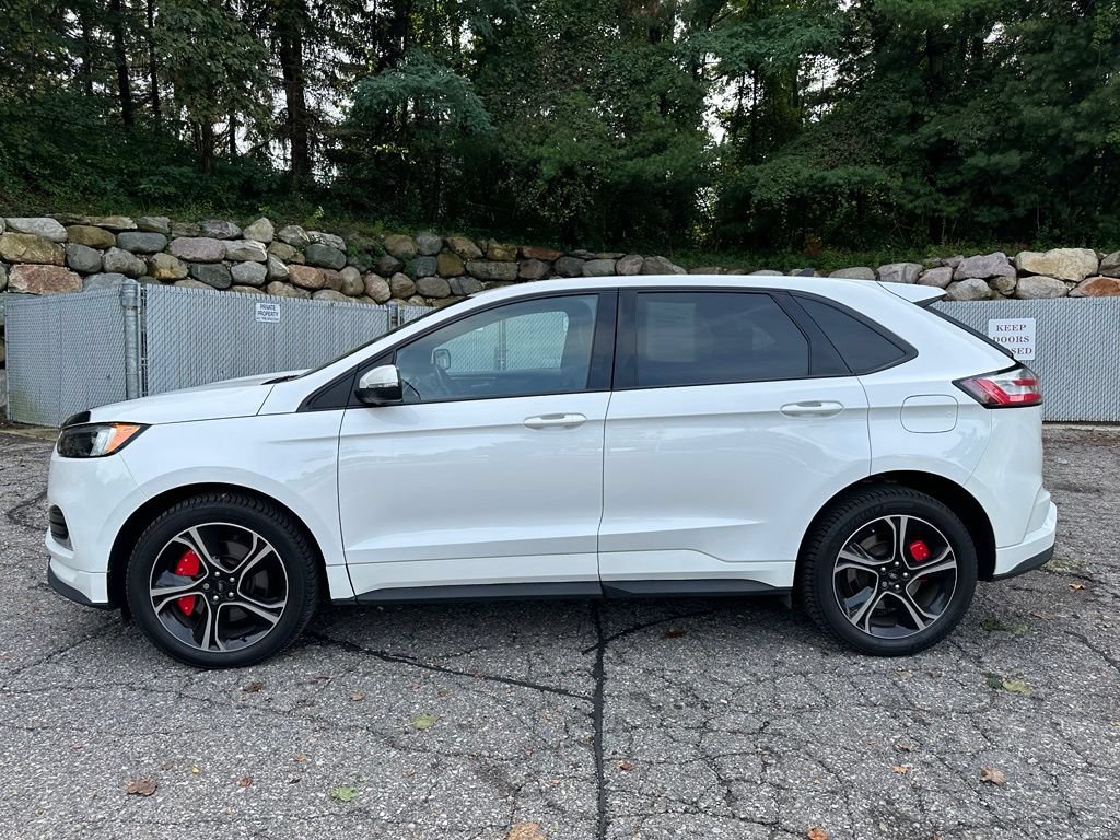 Used 2020 Ford Edge ST w/ Cold Weather Package AWD/4WD image 2