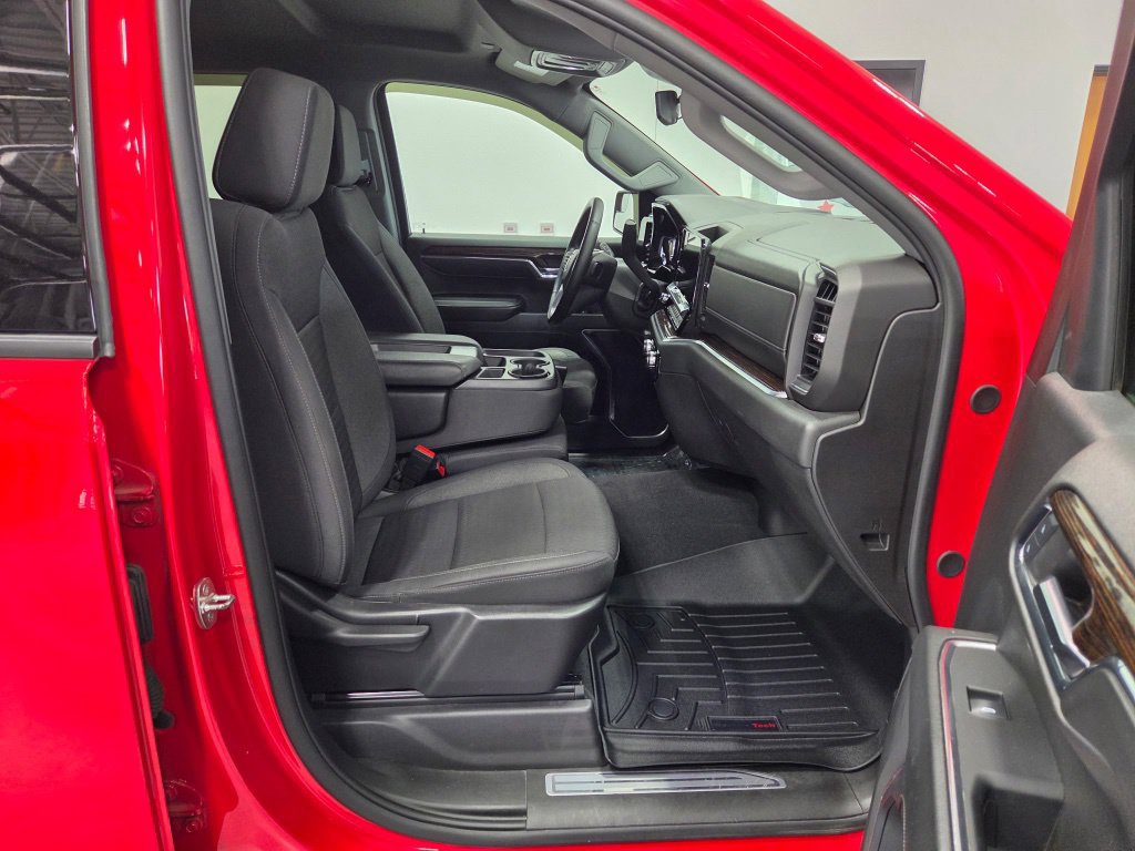 Used 2024 GMC Sierra 1500 Elevation AWD/4WD image 21