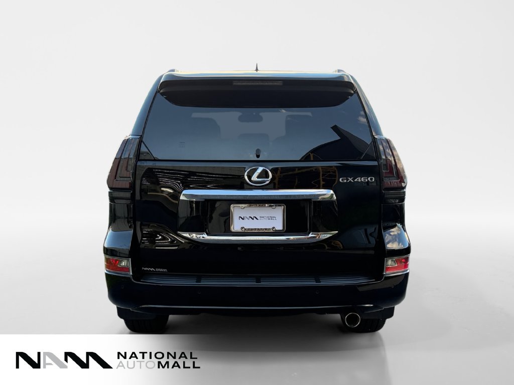 Used 2017 Lexus GX 460 Premium w/ Premium Package AWD/4WD image 4