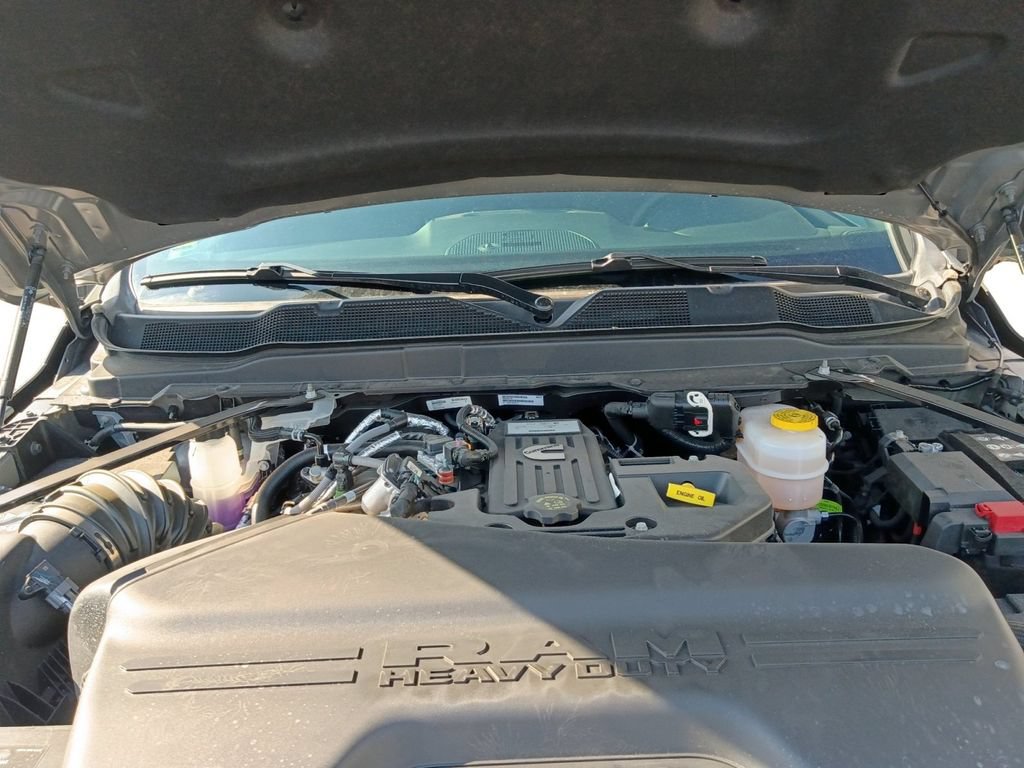 New 2026 RAM 3500 Lone Star AWD/4WD image 18