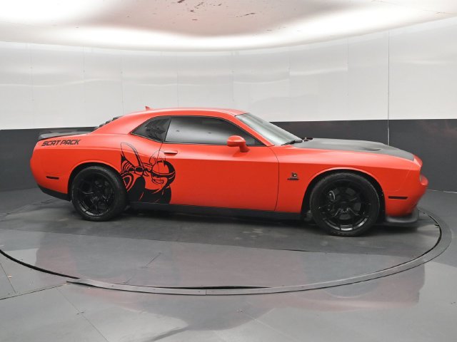 Used 2020 Dodge Challenger R/T Scat Pack RWD image 33