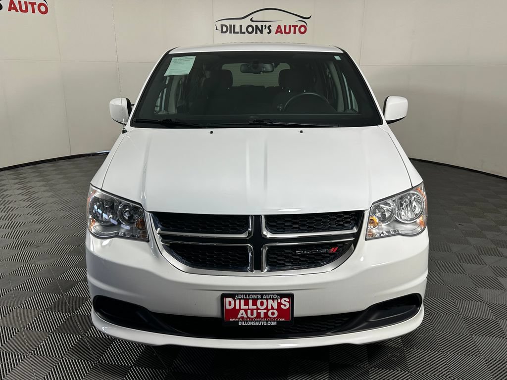 Used 2016 Dodge Grand Caravan SE FWD image 11