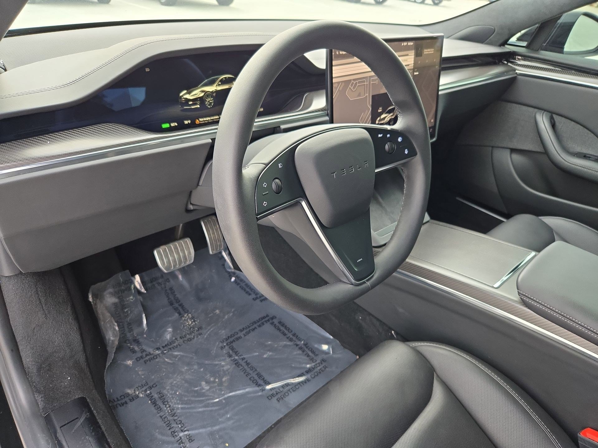 Used 2021 Tesla Model S Plaid image 12