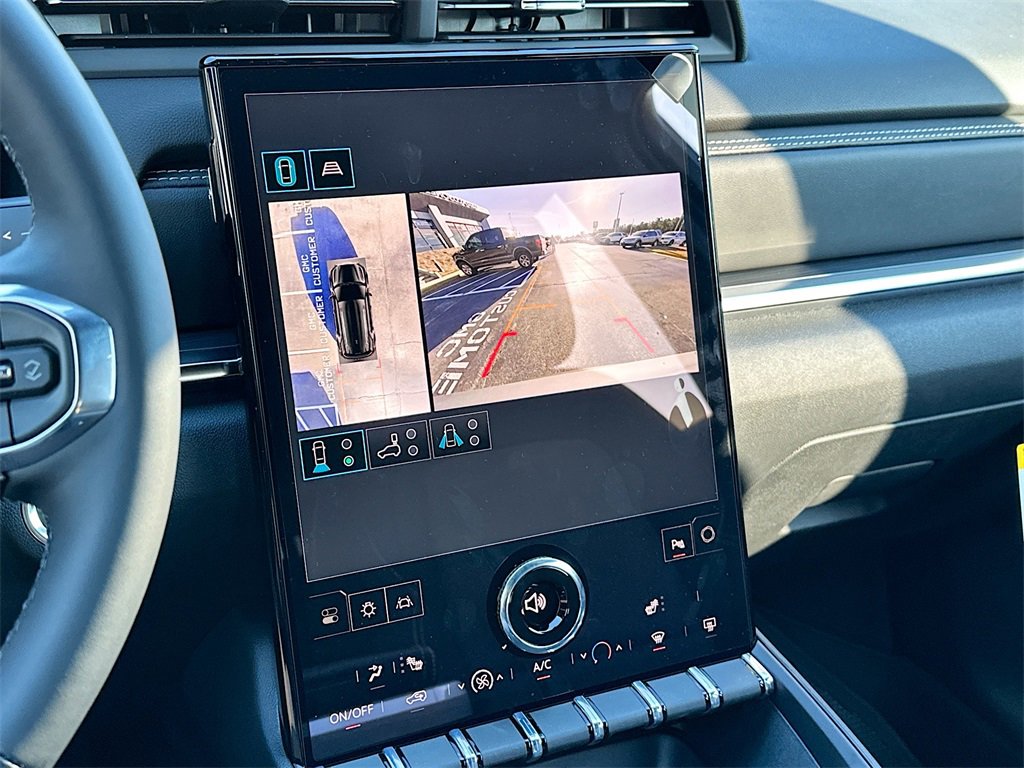 New 2026 GMC Terrain Elevation image 22