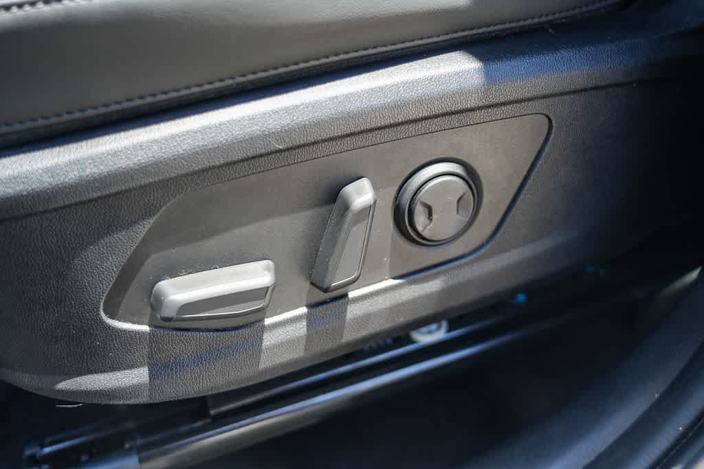 Used 2025 Kia Sorento EX w/ Panoramic Sunroof Package FWD image 22