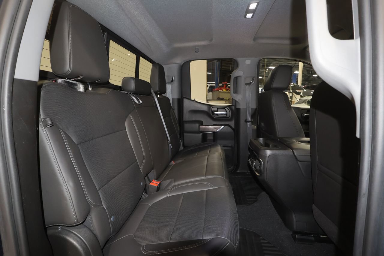 Certified 2020 Chevrolet Silverado 1500 LTZ w/ Technology Package image 28