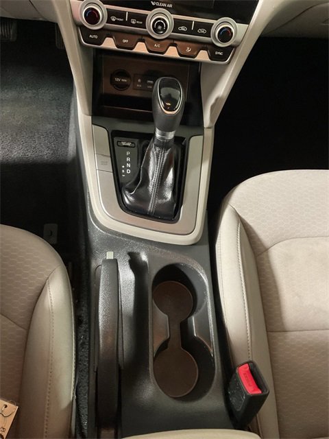 Used 2020 Hyundai Elantra SEL image 26