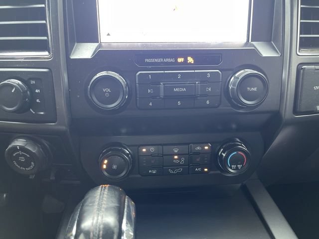 Used 2019 Ford F150 XLT w/ Equipment Group 302A Luxury AWD/4WD image 18