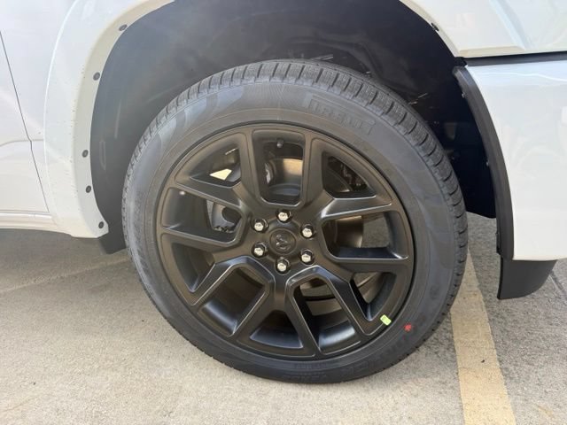 New 2027 RAM 1500 Laramie AWD/4WD image 4
