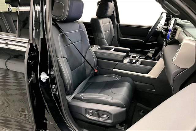 Used 2026 Toyota Tundra Limited image 7