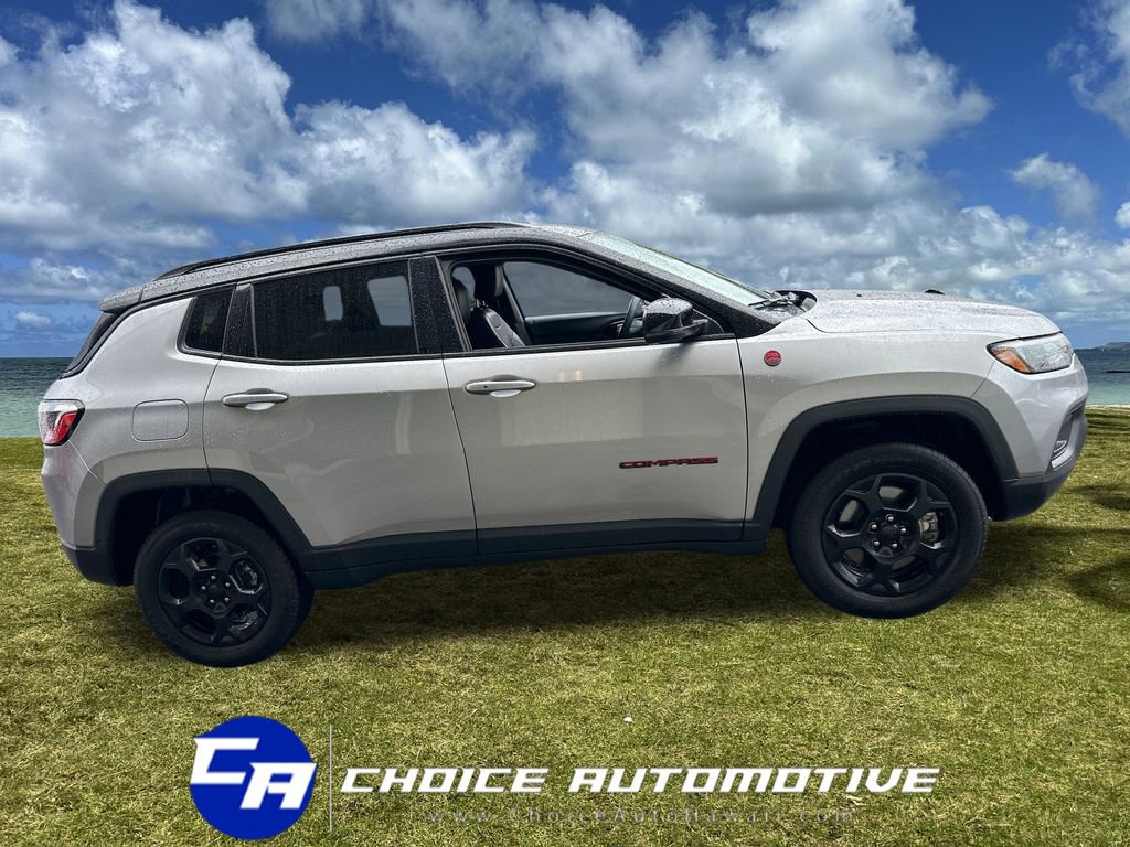 Used 2023 Jeep Compass Trailhawk image 9
