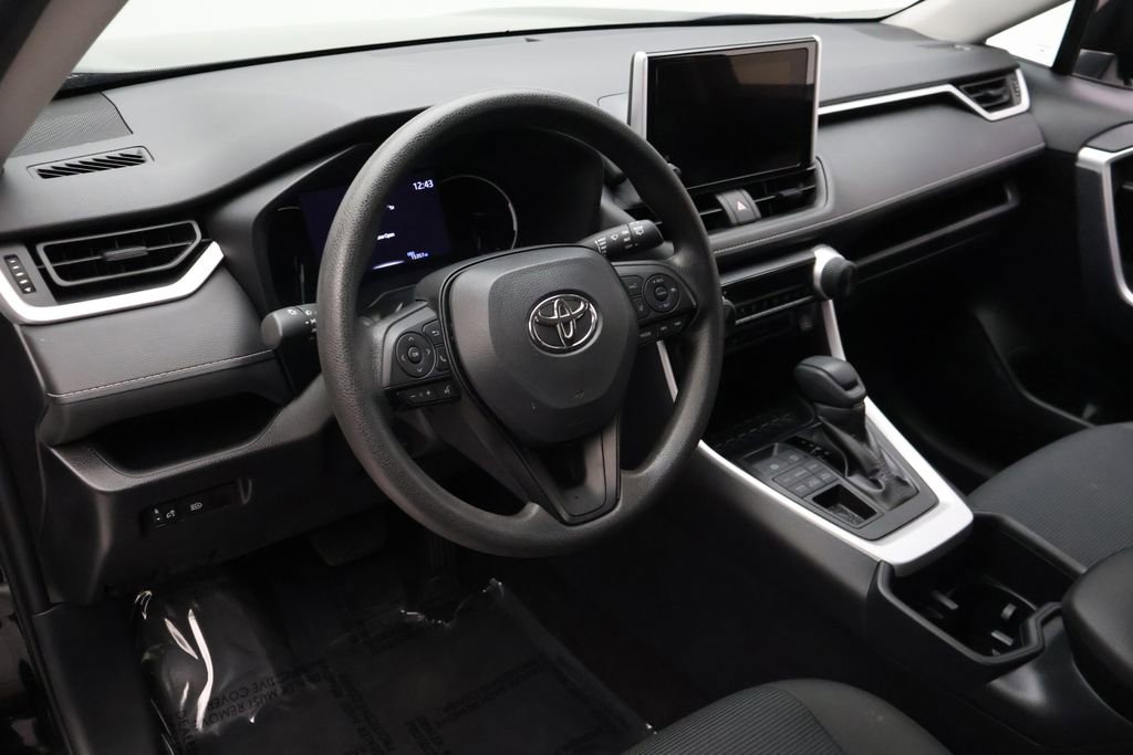 Certified 2025 Toyota RAV4 LE image 15