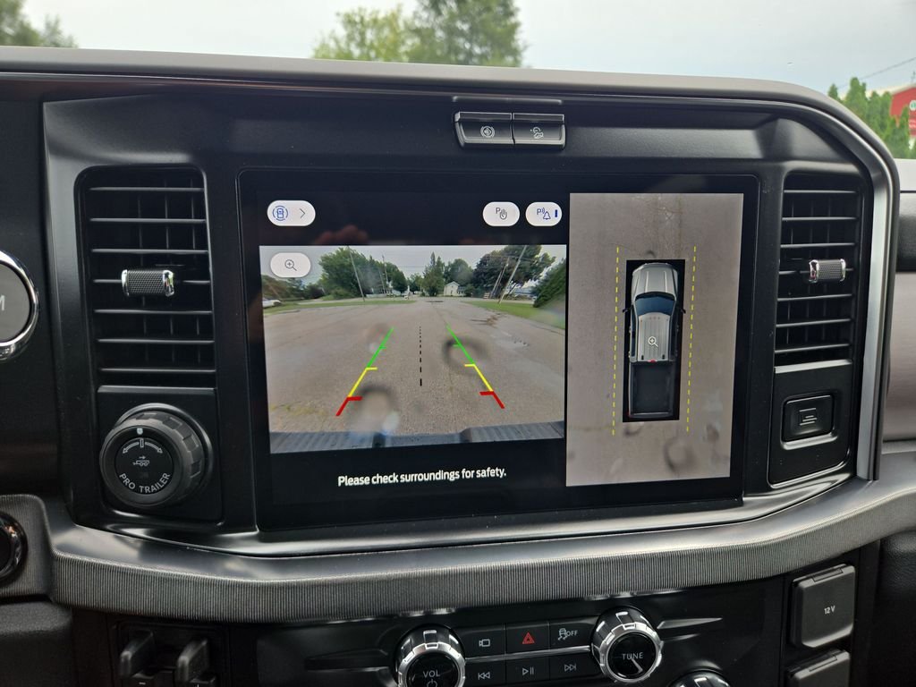 New 2026 Ford F250 Platinum AWD/4WD image 16