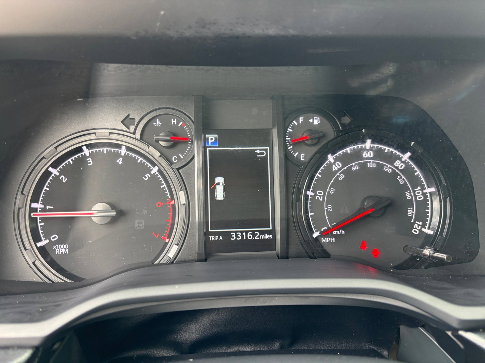 Used 2024 Toyota 4Runner SR5 Premium w/ Moonroof Package image 2