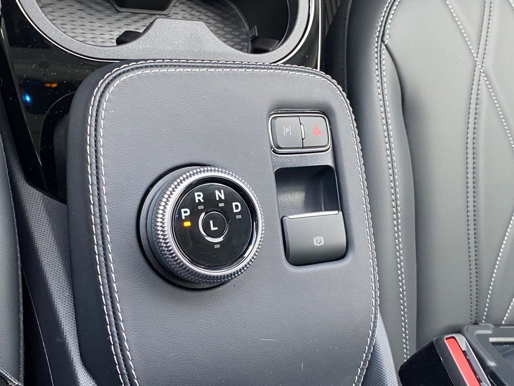 New 2023 Ford Mustang Mach-E Select w/ Comfort Package Lite image 15