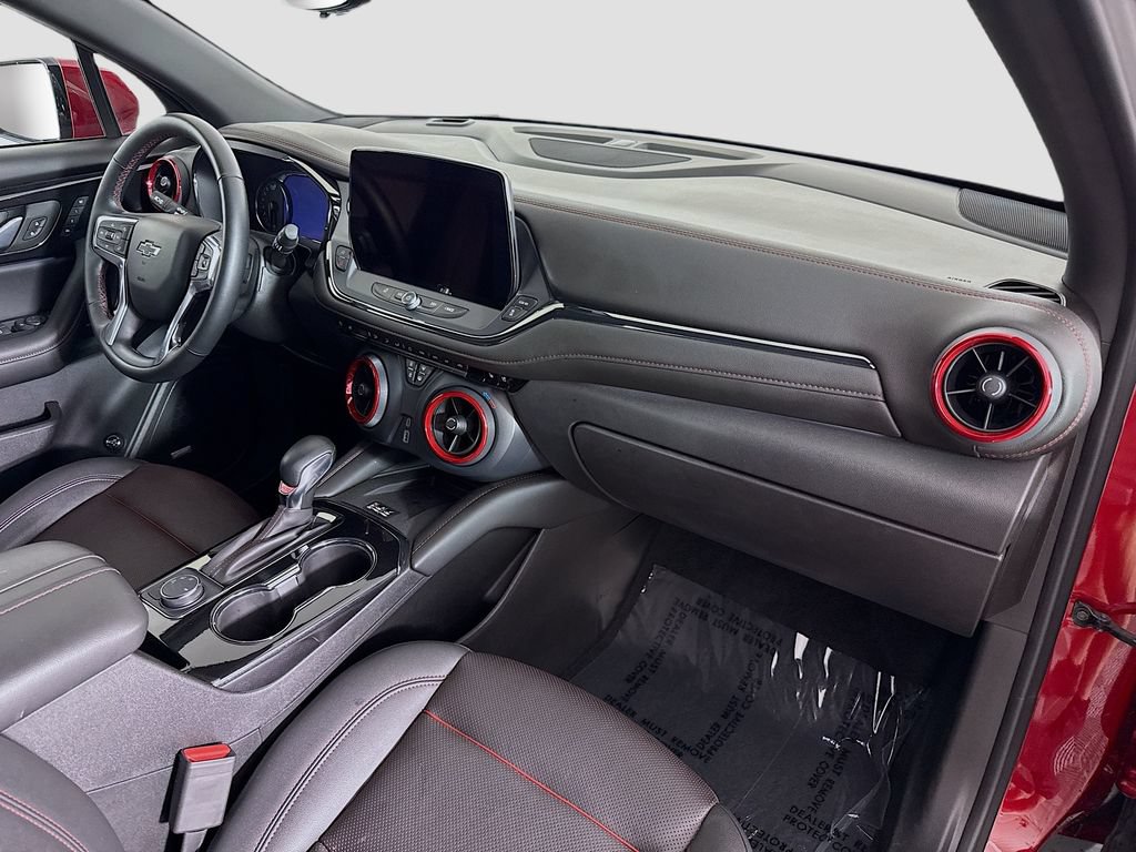 Used 2024 Chevrolet Blazer RS w/ Driver Confidence II Package FWD image 28