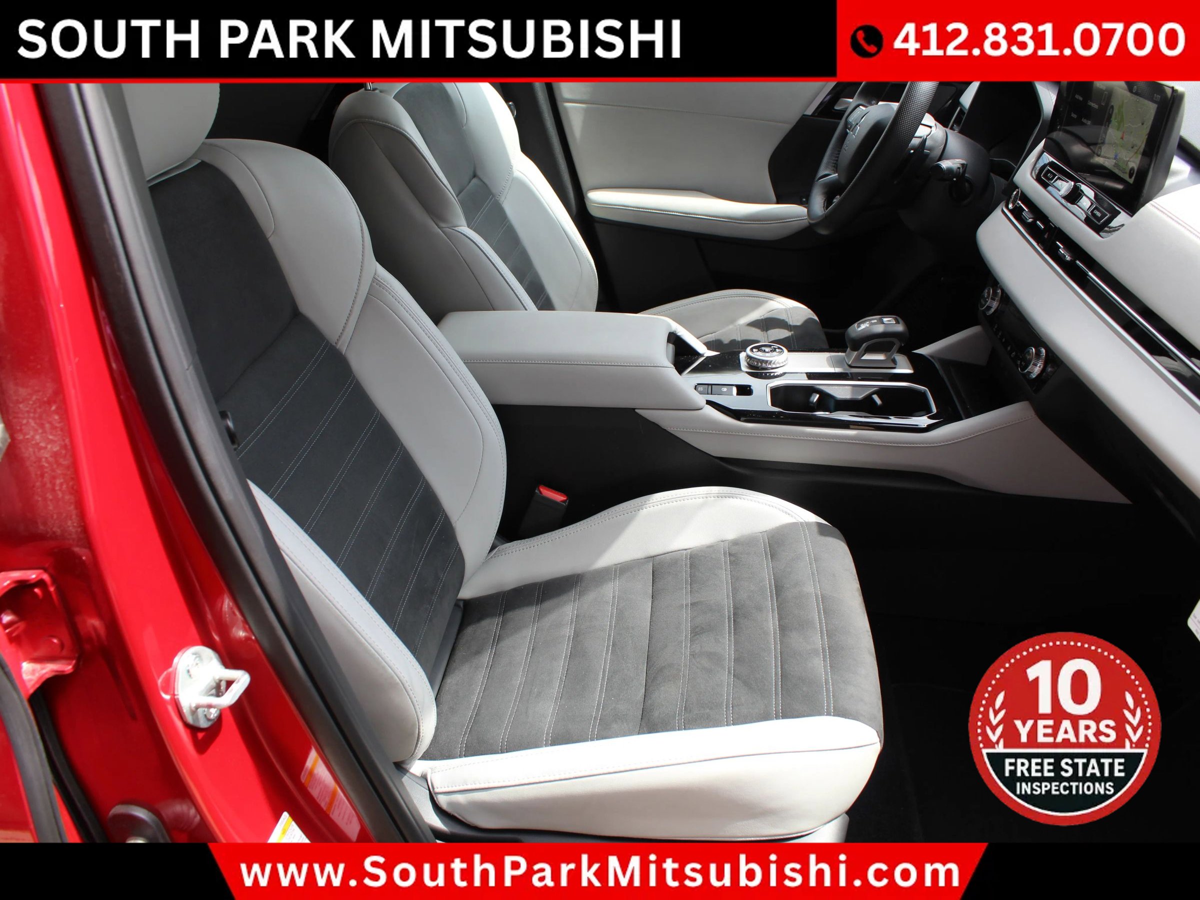Used 2025 Mitsubishi Outlander SE image 14