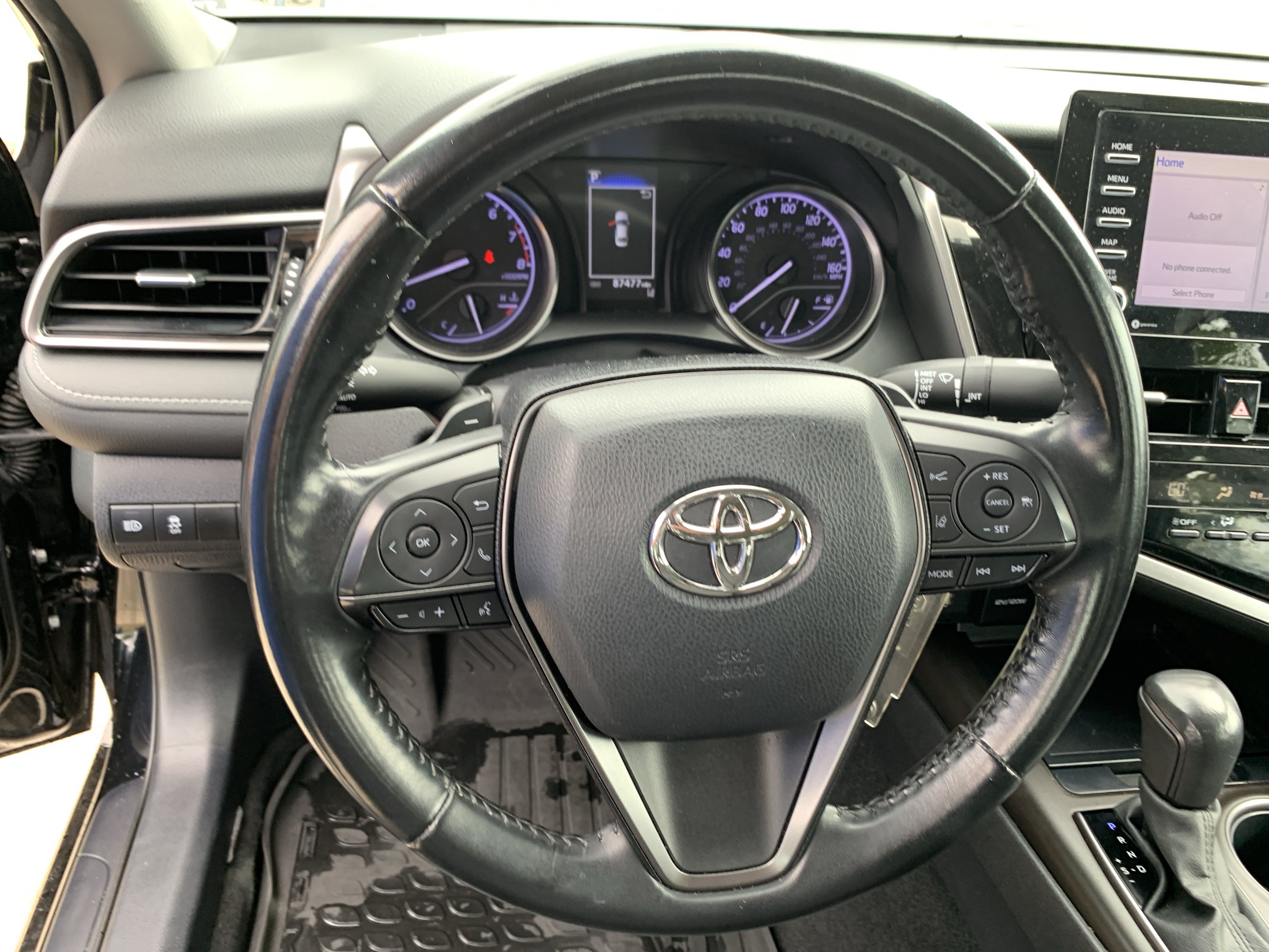 Used 2021 Toyota Camry SE FWD image 18