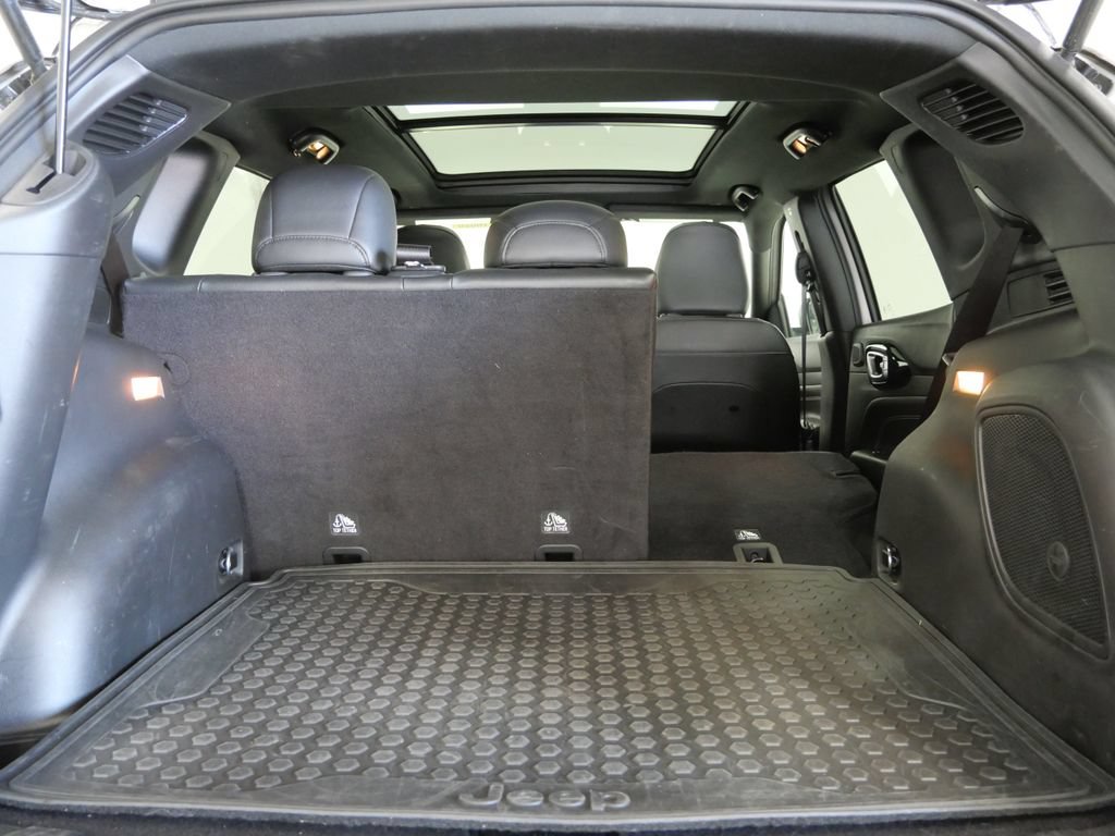 Used 2024 Jeep Compass Limited w/ High Altitude Package AWD/4WD image 26